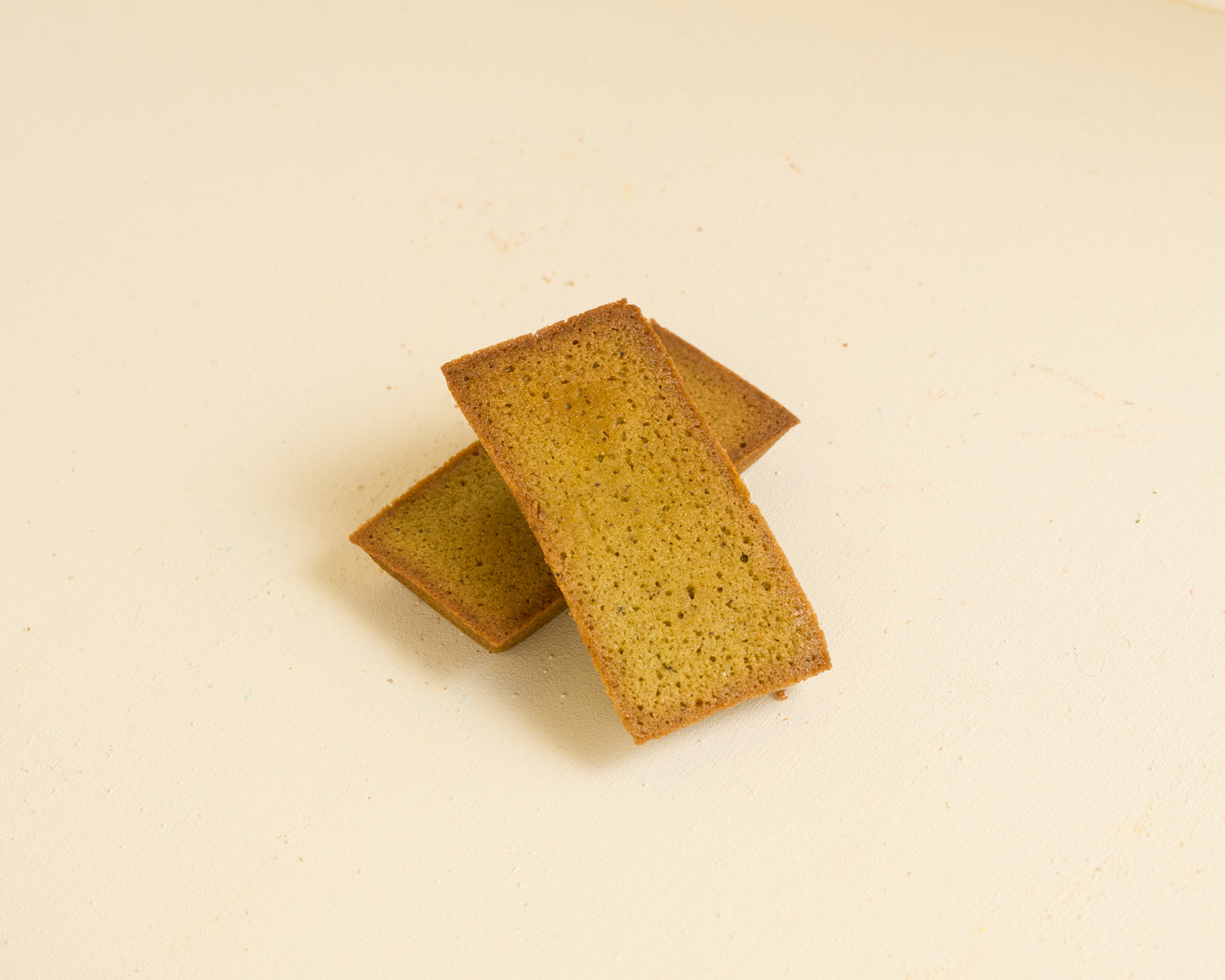静岡緑茶のフィナンシェ